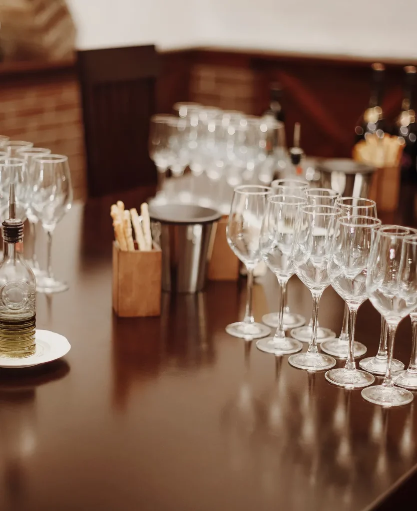 PRVATE EVENT BAR IMG (1)